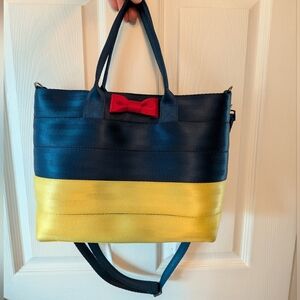 Snow White Harvey Seatbelt Tote